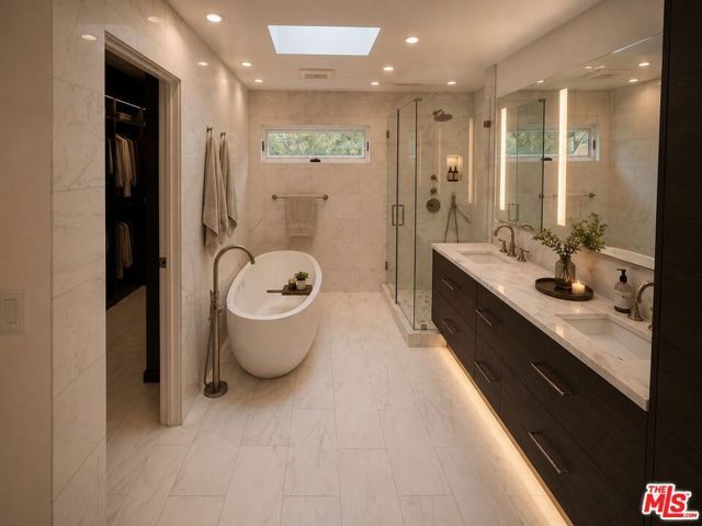 6467 Deep Dell Place, Los Angeles, CA 90068