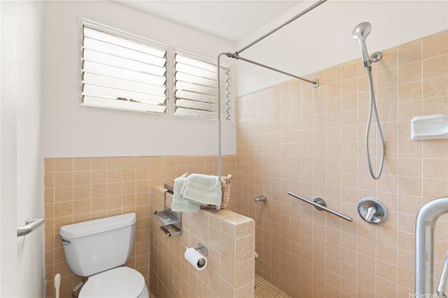 1878-A Mahana Street, Honolulu, HI 96816