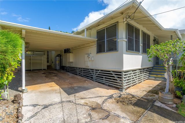 1878-A Mahana Street, Honolulu, HI 96816