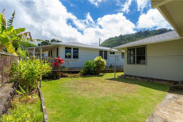 1878-A Mahana Street, Honolulu, HI 96816