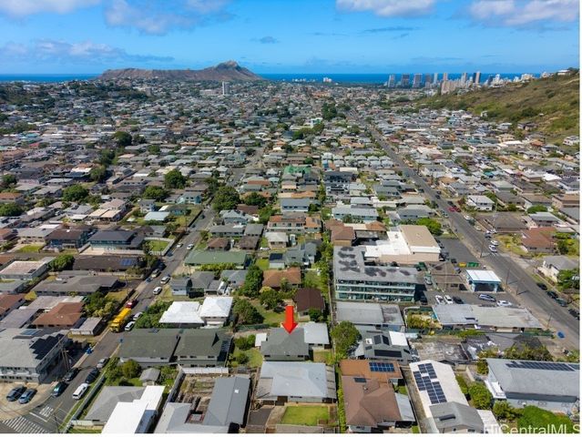 1878-A Mahana Street, Honolulu, HI 96816