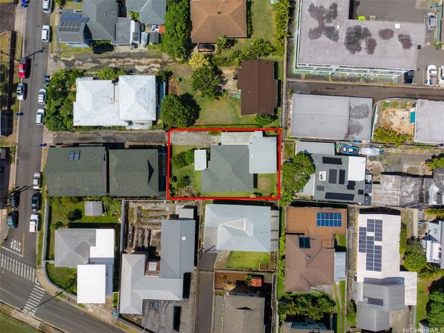 1878-A Mahana Street, Honolulu, HI 96816