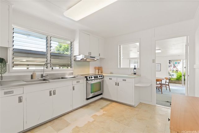 1878-A Mahana Street, Honolulu, HI 96816