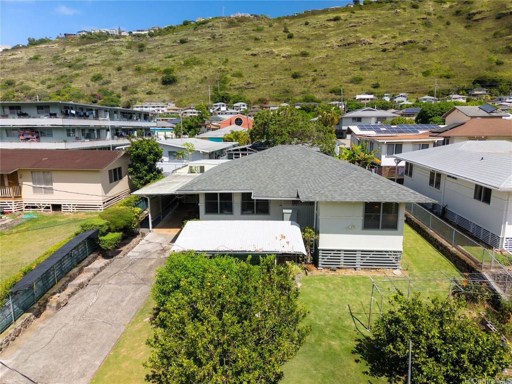 1878-A Mahana Street, Honolulu, HI 96816