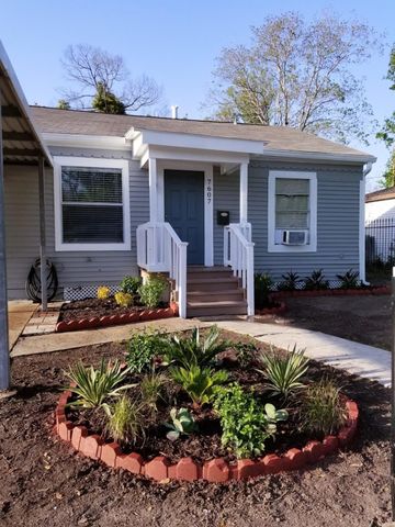7607 Hemlock Street, Houston, TX 77012