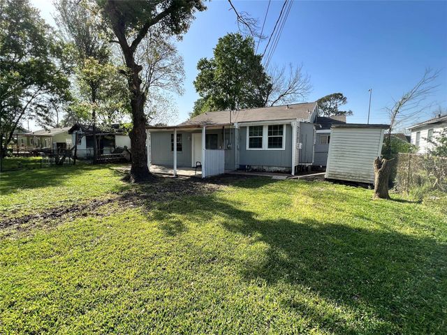 7607 Hemlock Street, Houston, TX 77012