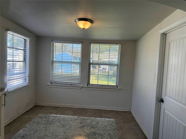 7607 Hemlock Street, Houston, TX 77012