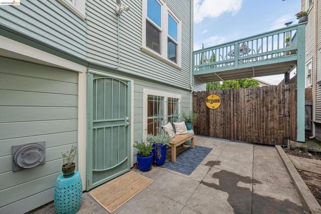 532 42nd St, Oakland, CA 94609