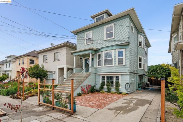 532 42nd St, Oakland, CA 94609