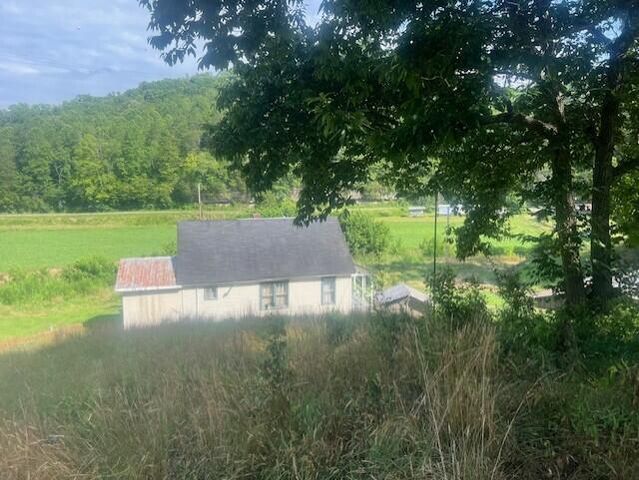 10625 Brushy Road Road, Pikeville, KY 41501