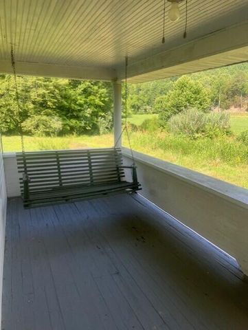 10625 Brushy Road Road, Pikeville, KY 41501