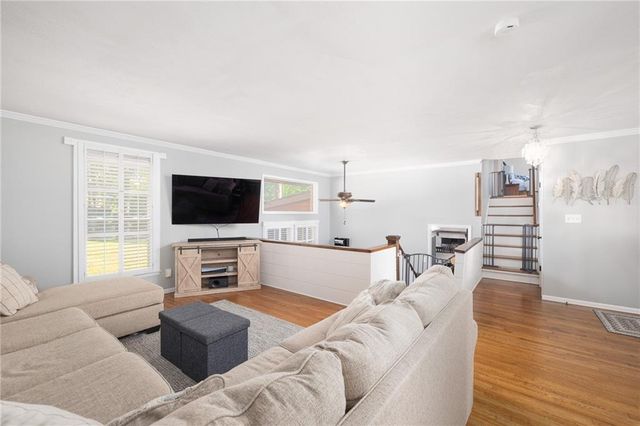 3247 Clearview Drive SW, Marietta, GA 30060