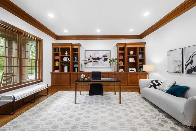 9675 Tall Trail, Indian Hill, OH 45242