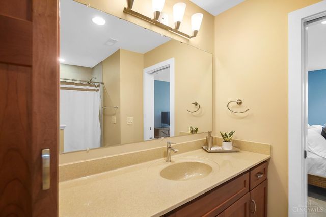 9675 Tall Trail, Indian Hill, OH 45242