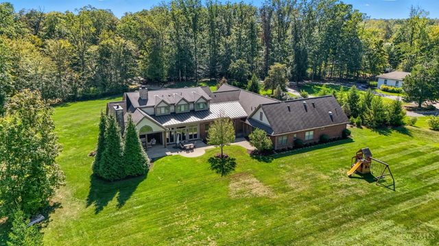 9675 Tall Trail, Indian Hill, OH 45242