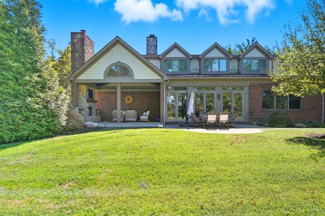 9675 Tall Trail, Indian Hill, OH 45242