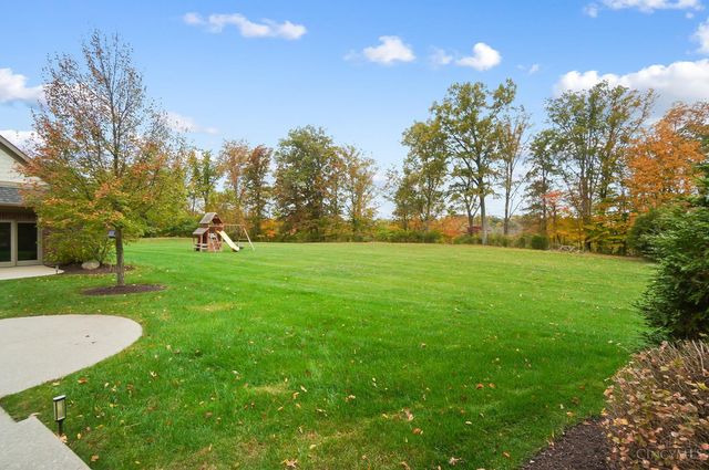 9675 Tall Trail, Indian Hill, OH 45242