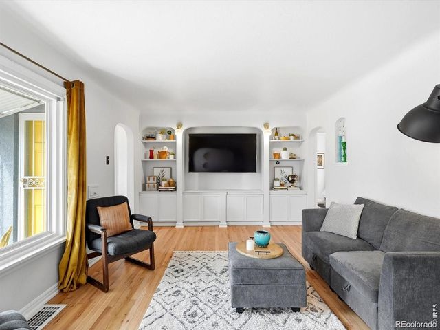 2924 Zenobia Street, Denver, CO 80212