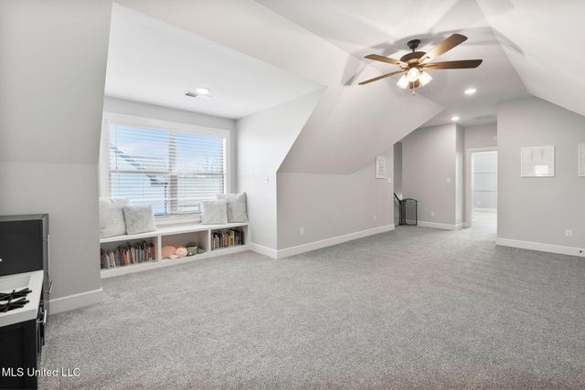 5133 Camp Crossing, Hernando, MS 38632