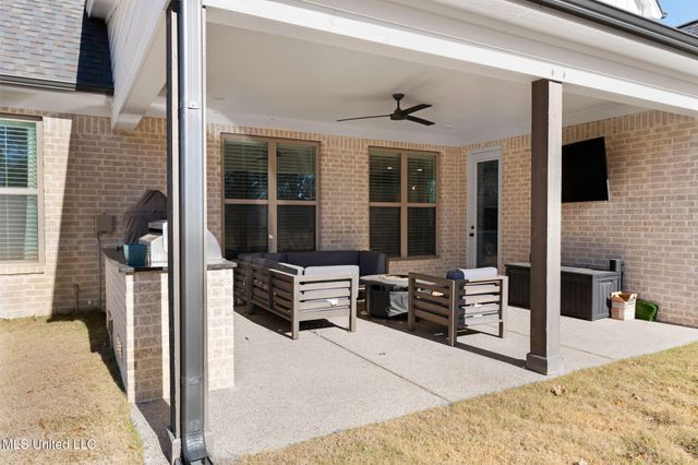 5133 Camp Crossing, Hernando, MS 38632