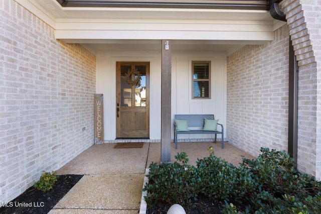 5133 Camp Crossing, Hernando, MS 38632