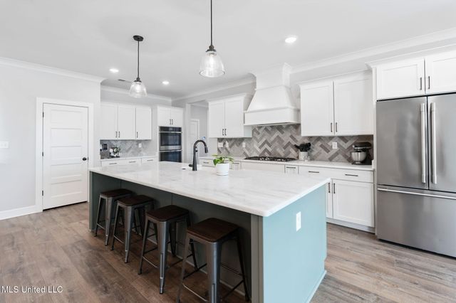 5133 Camp Crossing, Hernando, MS 38632