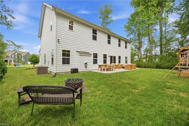1741 Watershed CT, Chesapeake, VA 23323