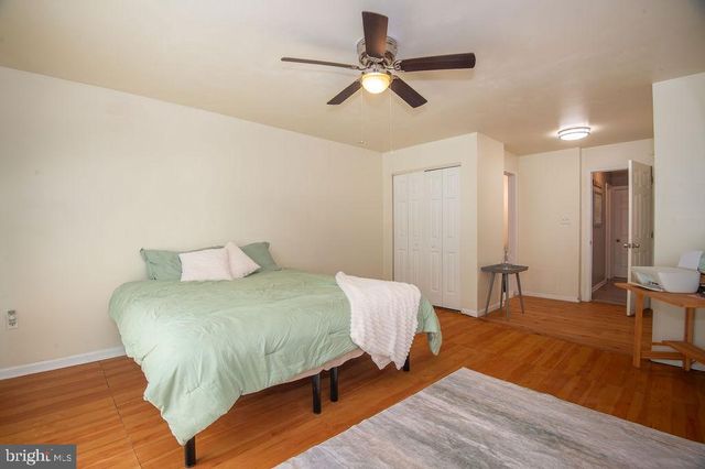 10 ELIZABETH CT, Newark, DE 19711
