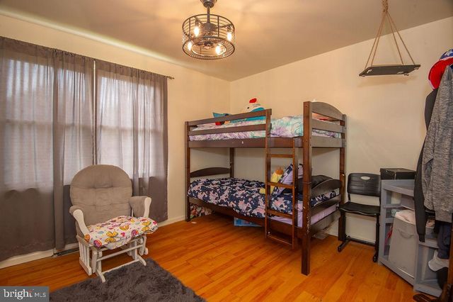 10 ELIZABETH CT, Newark, DE 19711