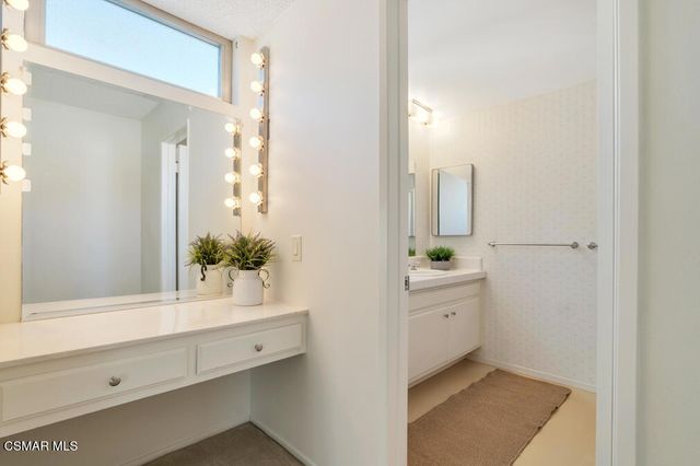 1609 E Brentford Avenue, Westlake Village, CA 91361