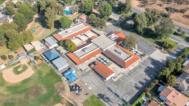 1609 E Brentford Avenue, Westlake Village, CA 91361