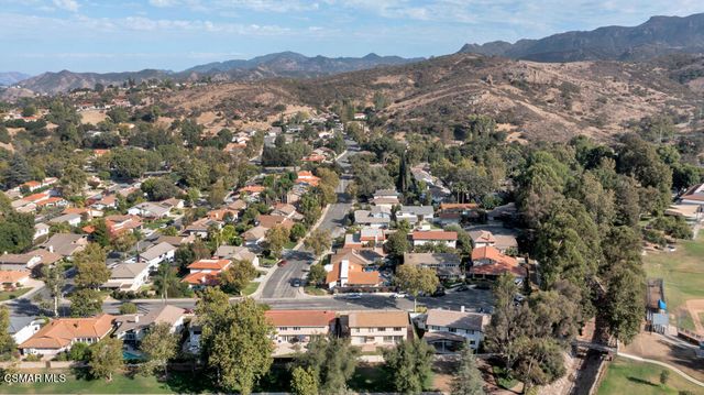 1609 E Brentford Avenue, Westlake Village, CA 91361