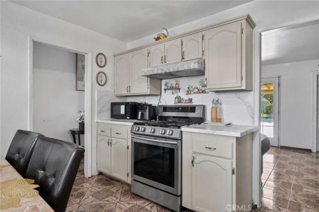 10273 Kimberly Avenue, Montclair, CA 91763