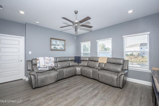 7741 Coral Lane, Ocean Springs, MS 39564