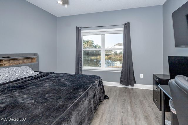 7741 Coral Lane, Ocean Springs, MS 39564