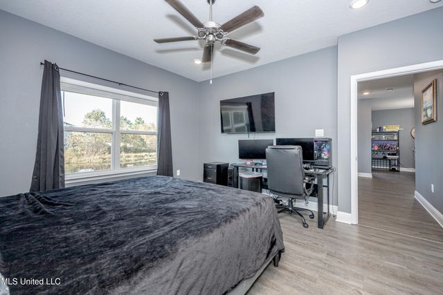 7741 Coral Lane, Ocean Springs, MS 39564