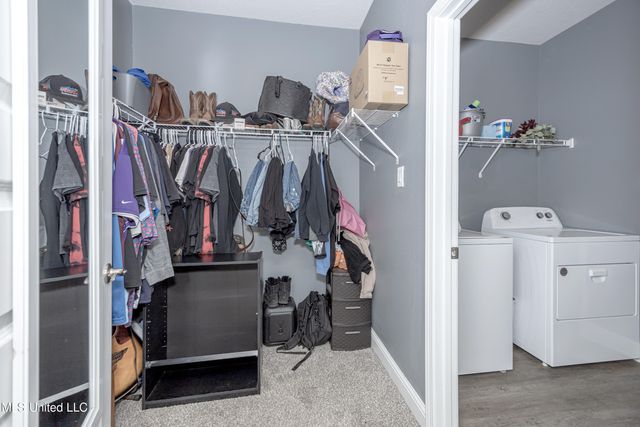 7741 Coral Lane, Ocean Springs, MS 39564