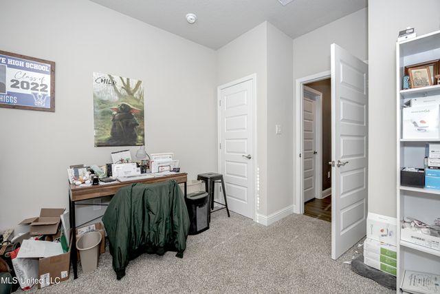 7741 Coral Lane, Ocean Springs, MS 39564