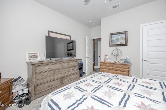 7741 Coral Lane, Ocean Springs, MS 39564