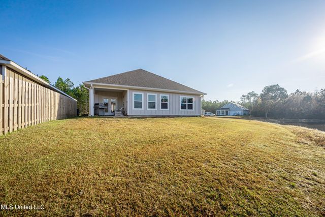 7741 Coral Lane, Ocean Springs, MS 39564