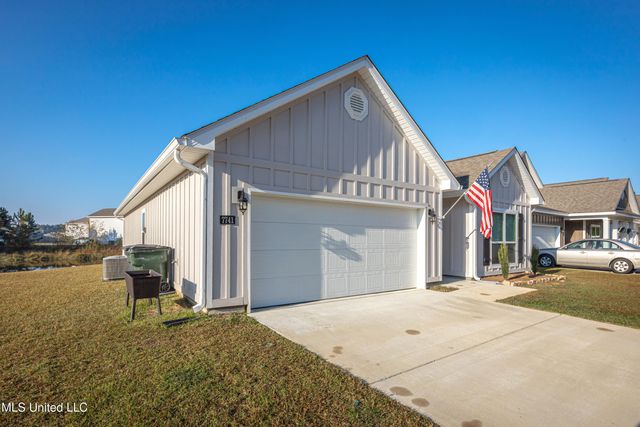 7741 Coral Lane, Ocean Springs, MS 39564
