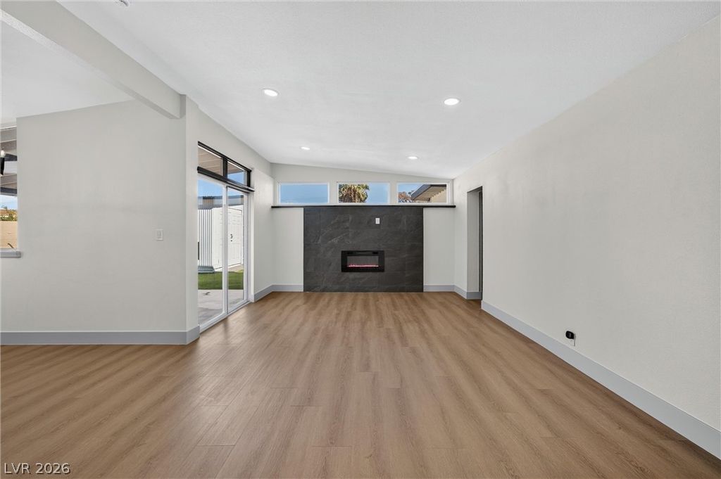 2806 Perliter Avenue, North Las Vegas, NV 89030 — photo 4