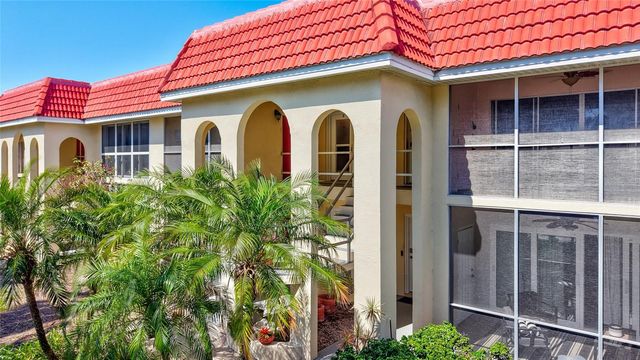 137 AVENIDA MESSINA 3, Sarasota, FL 34242
