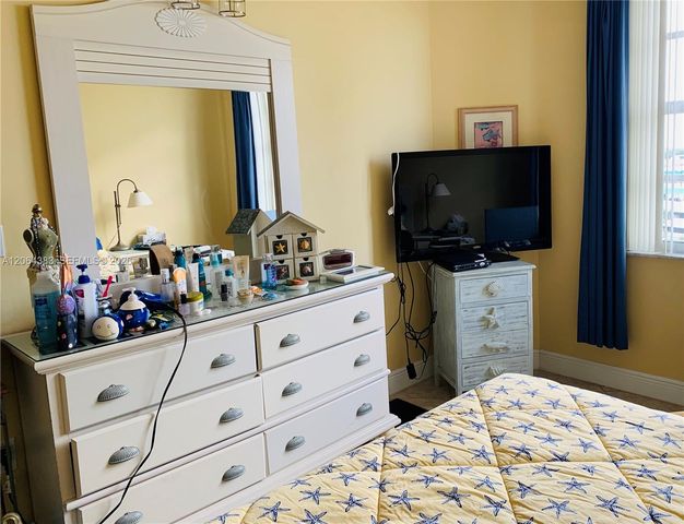 1985 S Ocean Drive 6K, Hallandale Beach, FL 33009