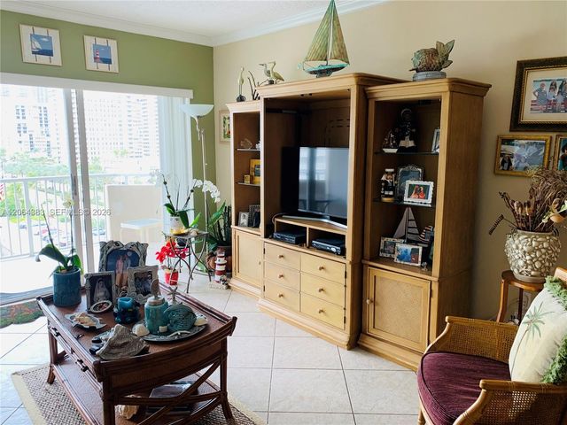 1985 S Ocean Drive 6K, Hallandale Beach, FL 33009