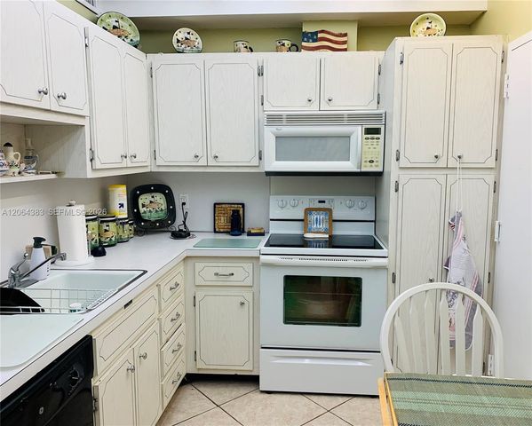 1985 S Ocean Drive 6K, Hallandale Beach, FL 33009