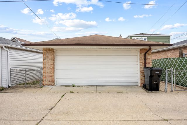 3222 N Natchez Avenue, Chicago, IL 60634