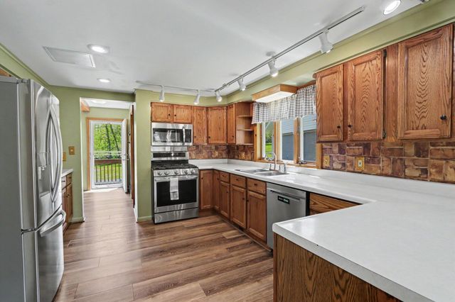 588 River Road, Otsego Twp, MI 49078