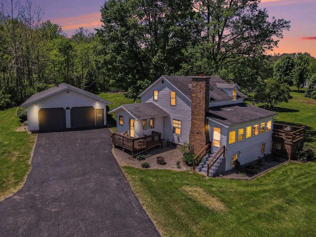 588 River Road, Otsego Twp, MI 49078