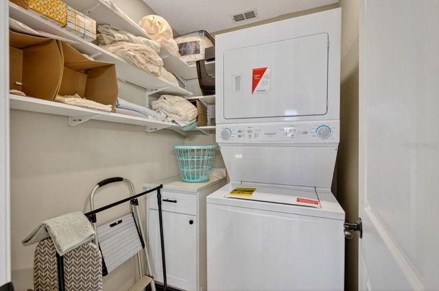 701 PINE SHORES CIRCLE, New Smyrna Beach, FL 32168